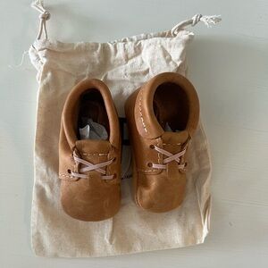 Freshly Picked Oxford moccasins